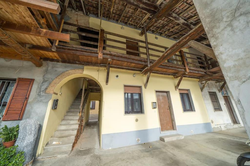 My House&Apartments أغراتي بريانزا المظهر الخارجي الصورة