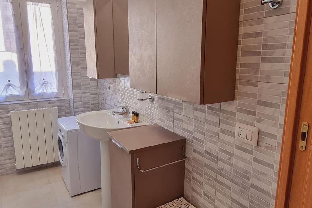 My House&Apartments أغراتي بريانزا المظهر الخارجي الصورة